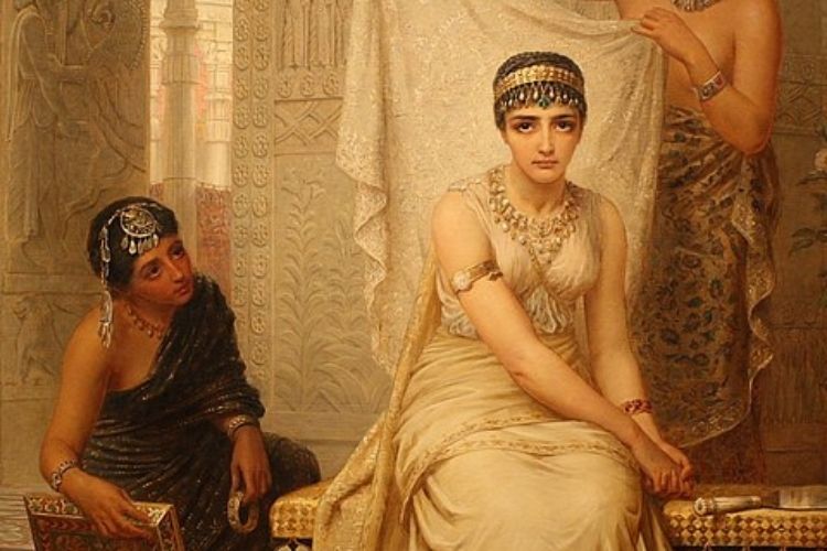 Raising Kids for Such a Time as This {Queen&nbsp;Esther}