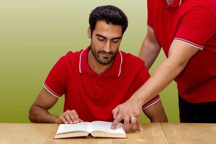 How to Help Immigrants and&nbsp;Refugees